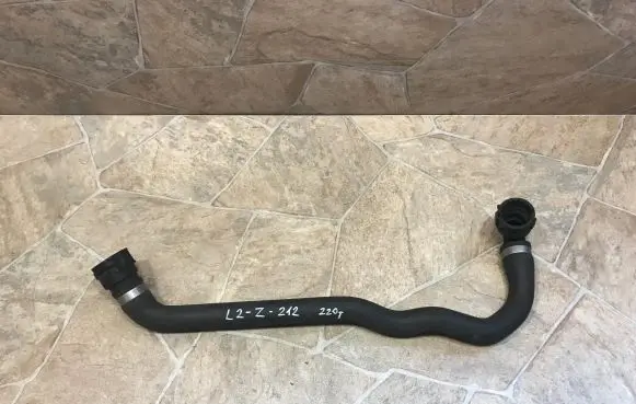 BMW 1 F20 F21 Engine coolant pipe/hose 1436378