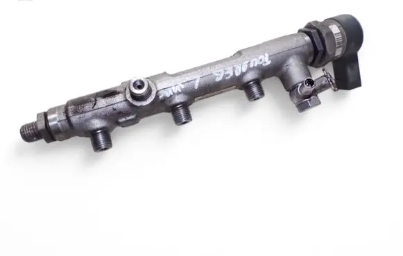 Volkswagen Touareg II Fuel main line pipe 059130090CN 057130764AE