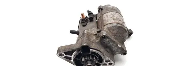 Toyota Yaris Starter motor 2810033050