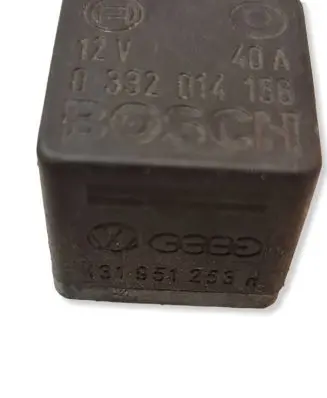 Volkswagen Golf IV Other relay 0332014156