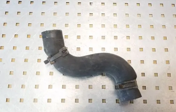 Toyota Avensis T250 Engine coolant pipe/hose