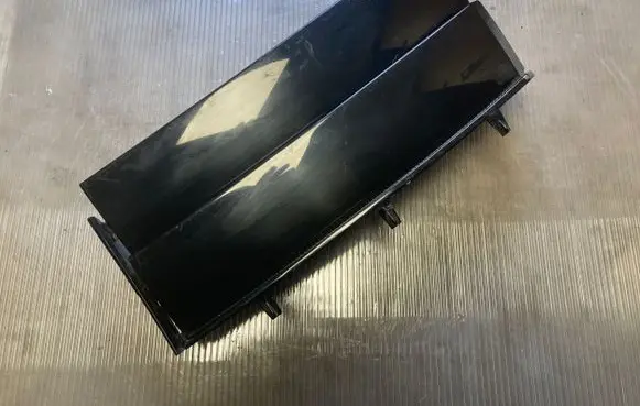 Land Rover Range Rover L322 Fender grill 51137026900