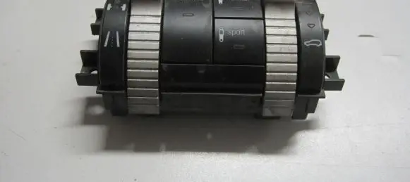 Porsche Cayenne (9PA) Differential lock switch 7L5941435N