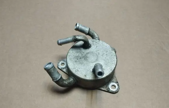 Honda Civic Oil filter mounting bracket