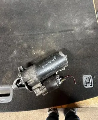 Volkswagen Golf SportWagen Starter motor 068911024C
