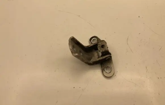 Hyundai Santa Fe Rear door upper hinge