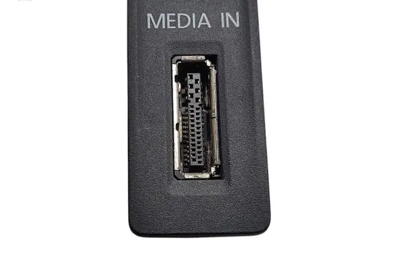 Volkswagen Golf VII USB socket connector 5G0035222A 5G0035736