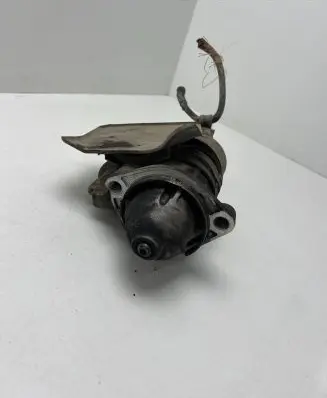 Audi A4 S4 B5 8D Starter motor