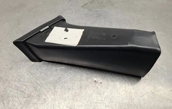 BMW 3 E36 Air intake duct part 51711977116 51718153298