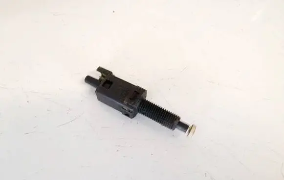 Audi A4 S4 B5 8D Brake pedal sensor switch 811907343b