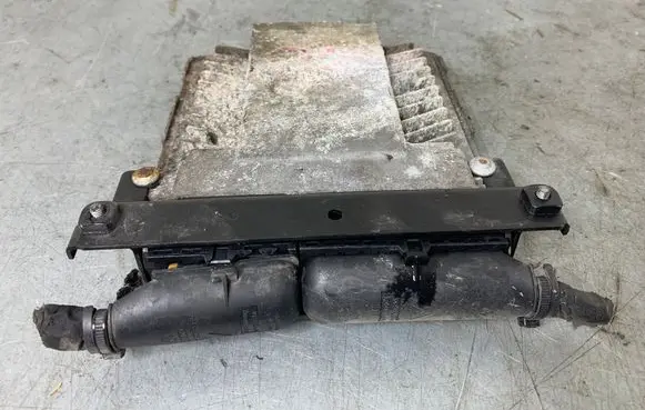 Volkswagen PASSAT B6 Engine control unit/module 03G906018FG