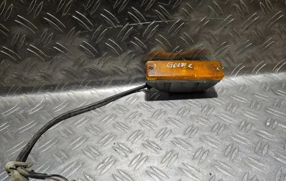Volkswagen Golf II Front indicator light 32710R6