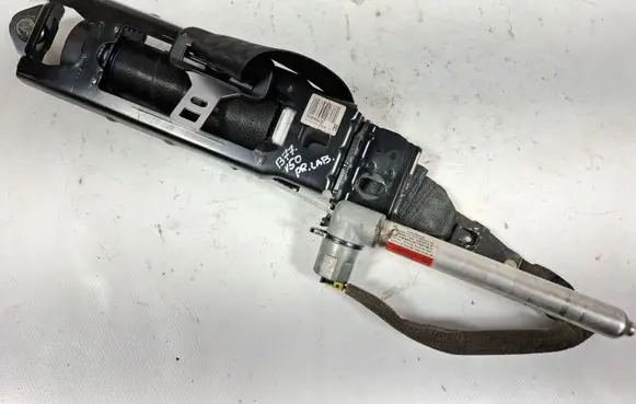 Volvo S40 Front seatbelt 601150300G 3038985428 3136985