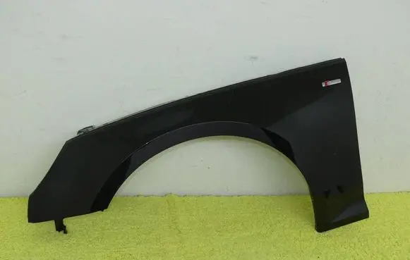 Audi A4 S4 B9 8W Fender