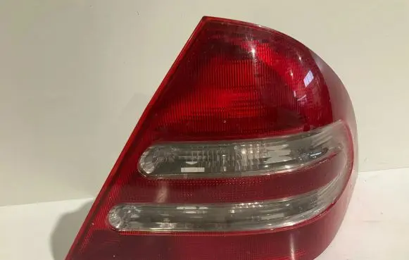 Mercedes-Benz C W203 Rear/tail lights