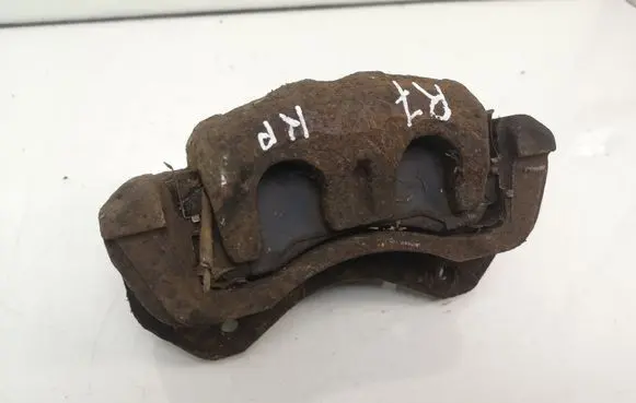 Mitsubishi Outlander Front brake caliper