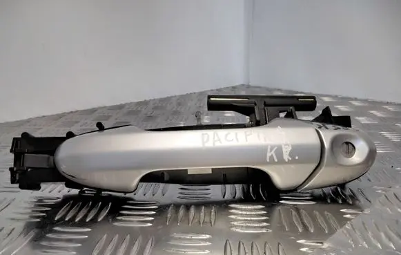 Chrysler Pacifica Front door exterior handle 40233500 04894457AF