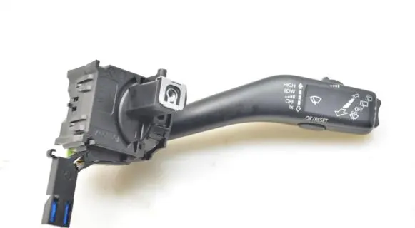 Volkswagen Tiguan Wiper switch 1K0953519J