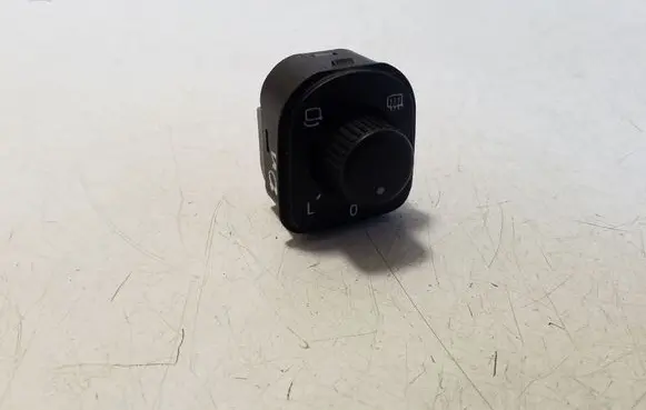 Skoda Superb B6 (3T) Wing mirror switch 3T0959565A