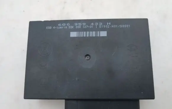 Volkswagen Polo Central body control module 6Q0959433H