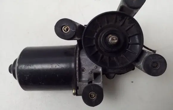 Mazda 626 Wiper motor 8492001302