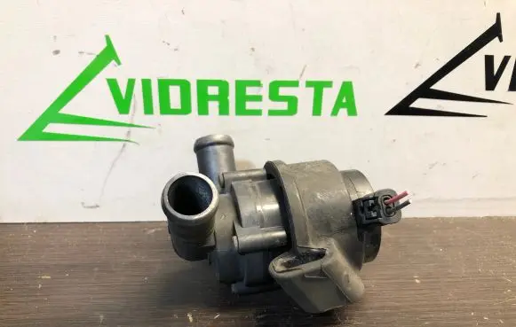 Volvo XC60 Electric auxiliary coolant/water pump 313322380