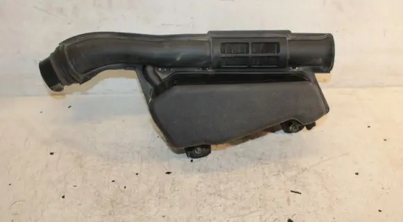 Toyota Auris E180 Intake resonator 177500T010 17750-0T010