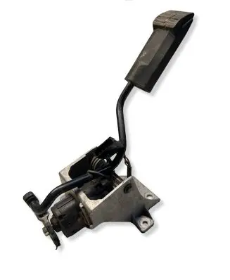 Audi 100 S4 C4 Accelerator pedal position sensor 0205001001 046907475B