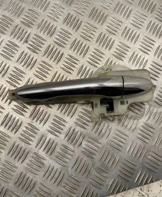 Rear door exterior handle