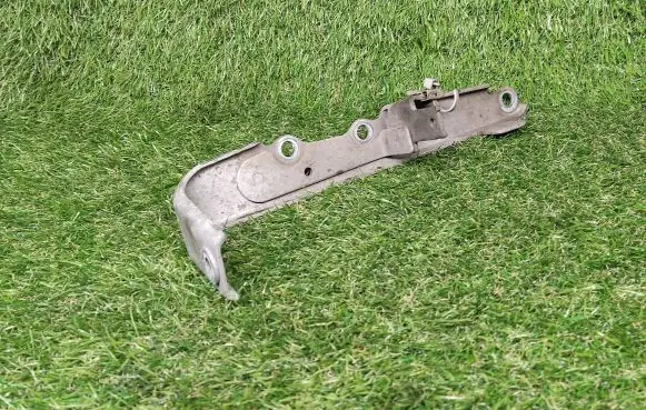 Mercedes-Benz C W204 Engine mounting bracket A6510901741