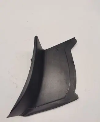 Porsche Macan (95B) Rear/tail light trim molding 95B945309F