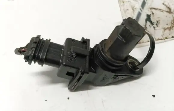 Suzuki Grand Vitara II Camshaft position sensor 8200709844