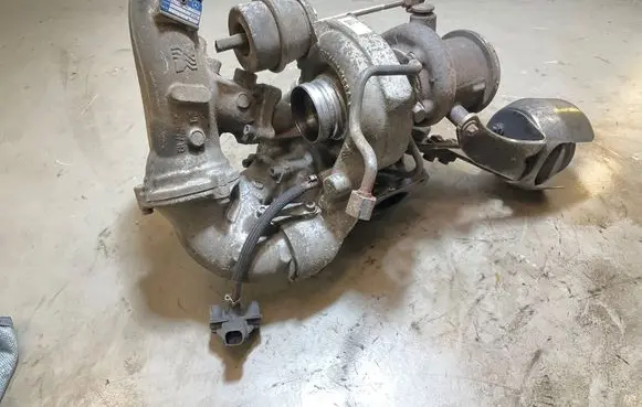 Mercedes-Benz Sprinter W906 Turbo A6510906080 50166281