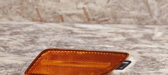 Porsche Panamera (970) Front bumper turn signal 97063103700