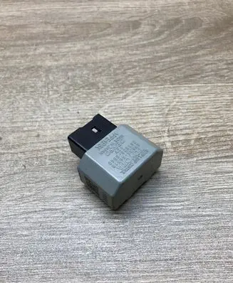 Toyota Prius (XW20) Other relay 895A146010 0618000840