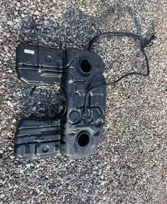 BMW X6 E71 Fuel tank 15924511