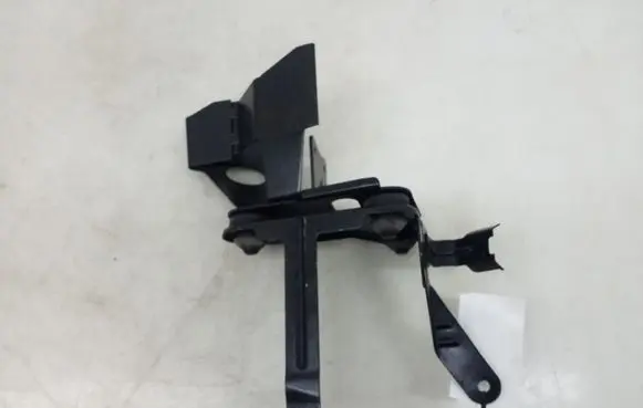 Mercedes-Benz ML W164 ABS pump bracket A1644310240