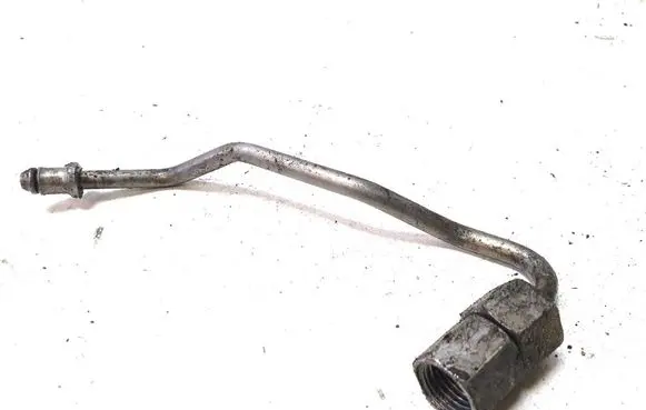 Mercedes-Benz Sprinter W906 Fuel injector supply line/pipe 