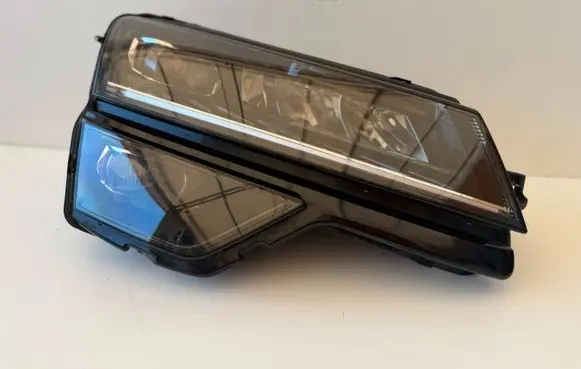 Skoda Karoq Headlight/headlamp 57B941016B