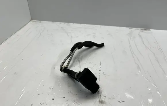 Jaguar XF X250 Exhaust gas pressure sensor 6G9N5L200AA