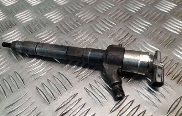 Mitsubishi ASX Fuel injector 1465A323