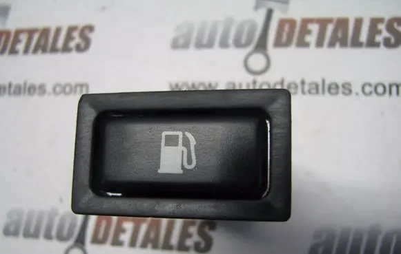 Toyota Avensis T250 Fuel tank opening switch 156795