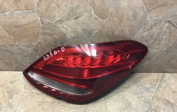Mercedes-Benz C W205 Rear/tail lights A2059061257