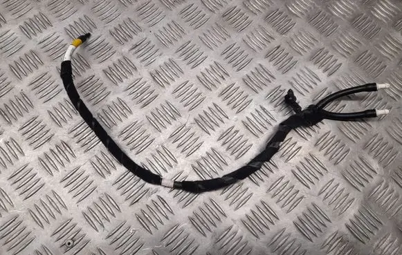 Alfa Romeo Stelvio Windshield washer fluid hose 505515940