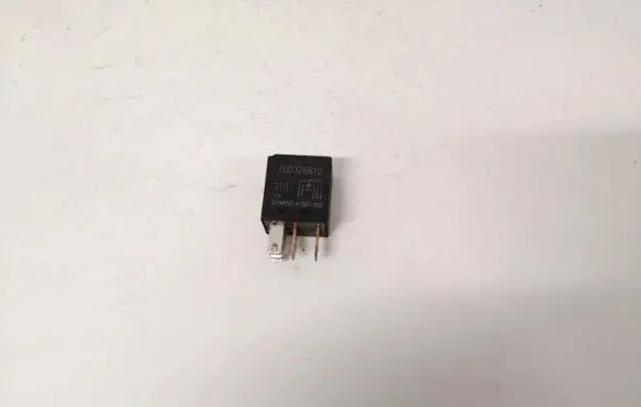 Iveco Daily 40.8 Other relay 500326610