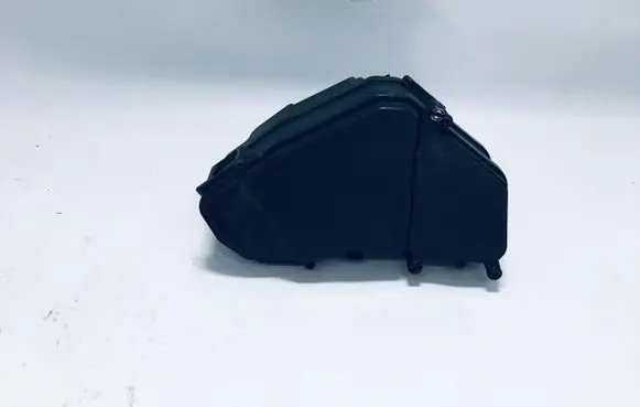 Audi Q7 4L Fuse box cover 