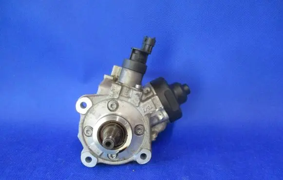 KIA Sportage Fuel injection high pressure pump 0445010596 331002A600