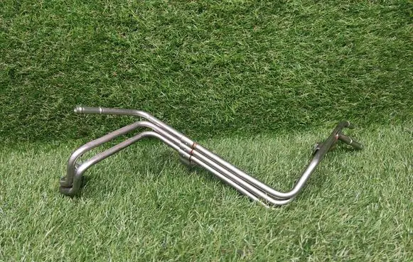 Volkswagen Jetta VI Coolant pipe/hose 04E122157H