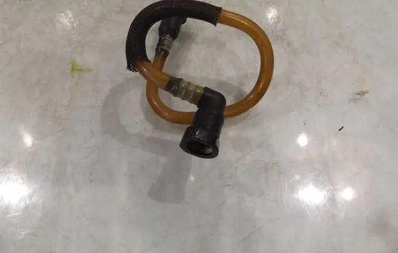 Citroen Berlingo Fuel line pipe 