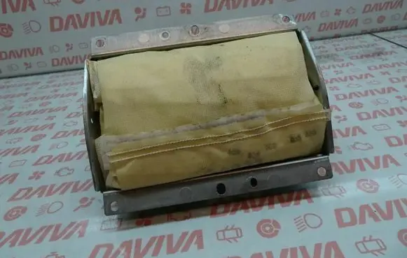 Passenger airbag